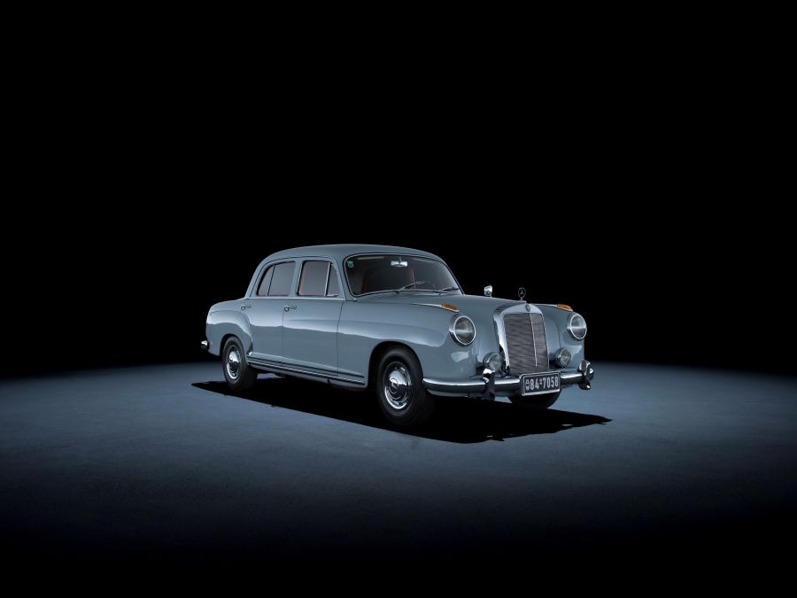  Mercedes-Benz 220 a (W180 I) 1954 года  (фото 1 из 3)
